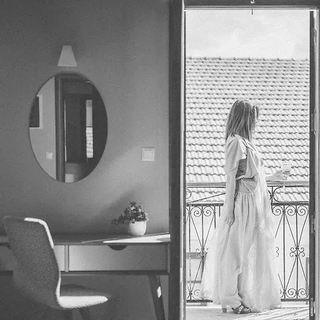 アパートホテル Bluebell Luxury ハニア