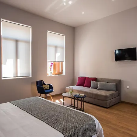 Bluebell Luxury ハニア