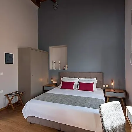Bluebell Luxury Aparthotel 4*