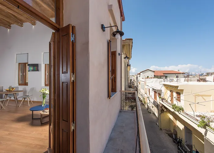 Ξενοδοχείο με διαμερίσματα Bluebell Luxury 4*