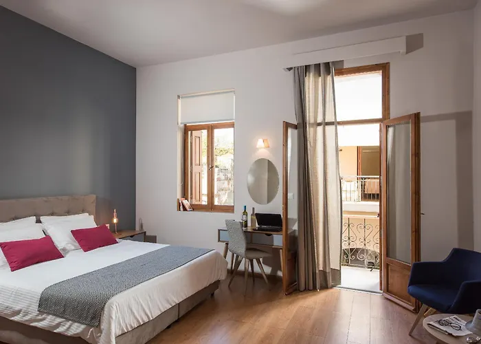 Ξενοδοχείο με διαμερίσματα Bluebell Luxury Χανιά