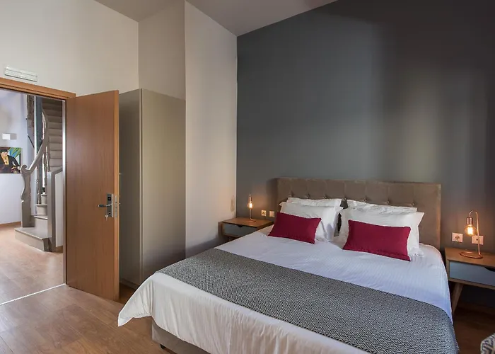 Bluebell Luxury Ξενοδοχείο με διαμερίσματα 4*