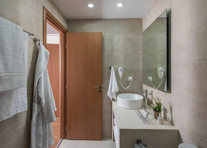 Aparthotel Bluebell Luxury 4*