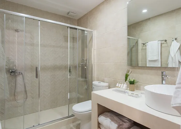 Aparthotel Bluebell Luxury Chania (Crete)