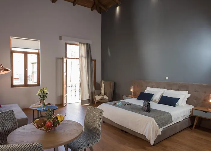 Aparthotel Bluebell Luxury Chania (Crete)